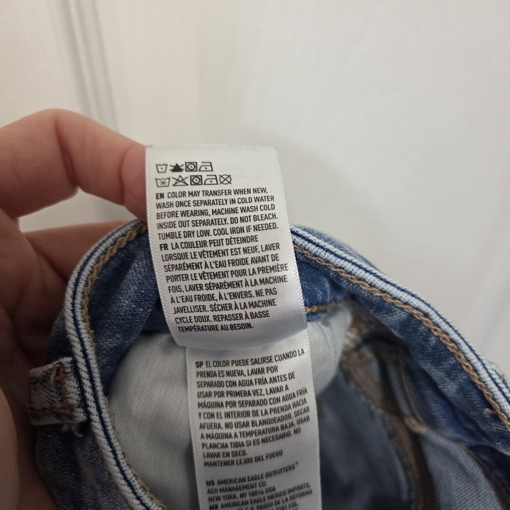 American Eagle Next Level Stretch Super High Rise Ripped Jegging Size 4 Regular - Picture 12 of 14